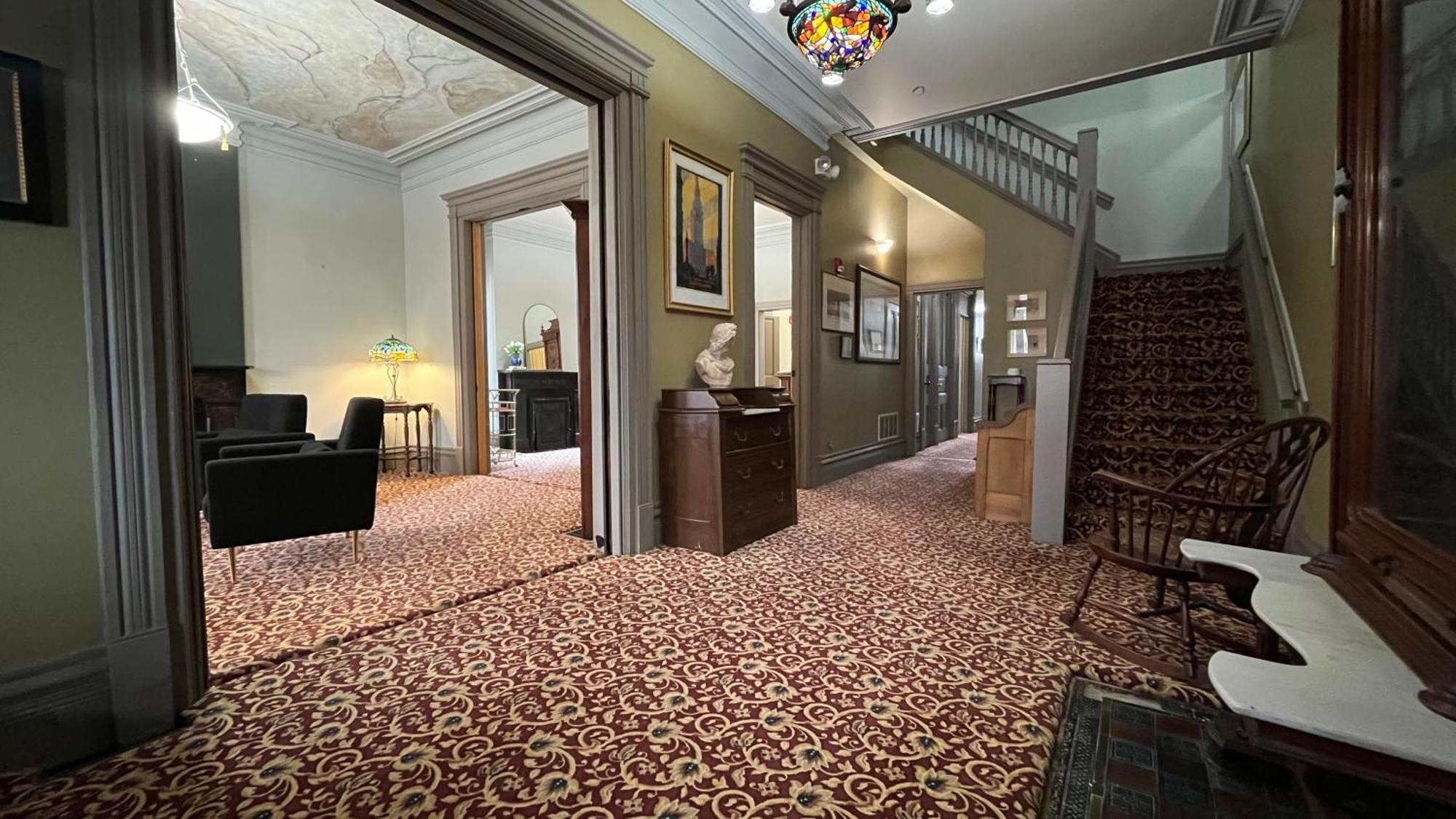 קליבלנד Stone Gables Inn מראה חיצוני תמונה