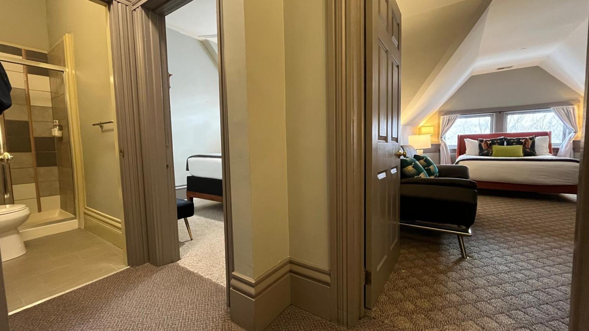 קליבלנד Stone Gables Inn מראה חיצוני תמונה