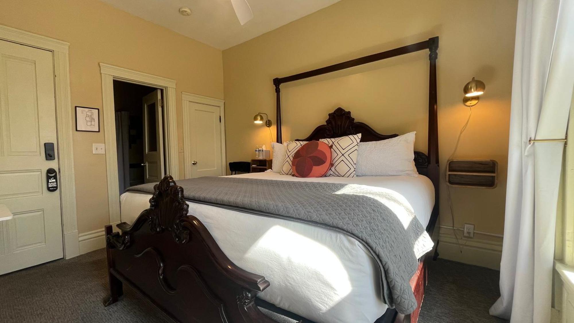קליבלנד Stone Gables Inn מראה חיצוני תמונה