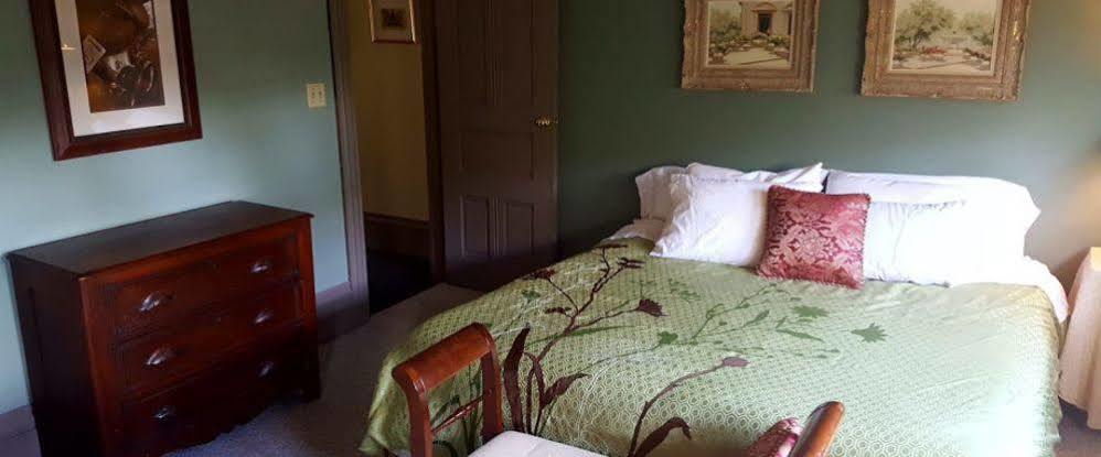 קליבלנד Stone Gables Inn מראה חיצוני תמונה
